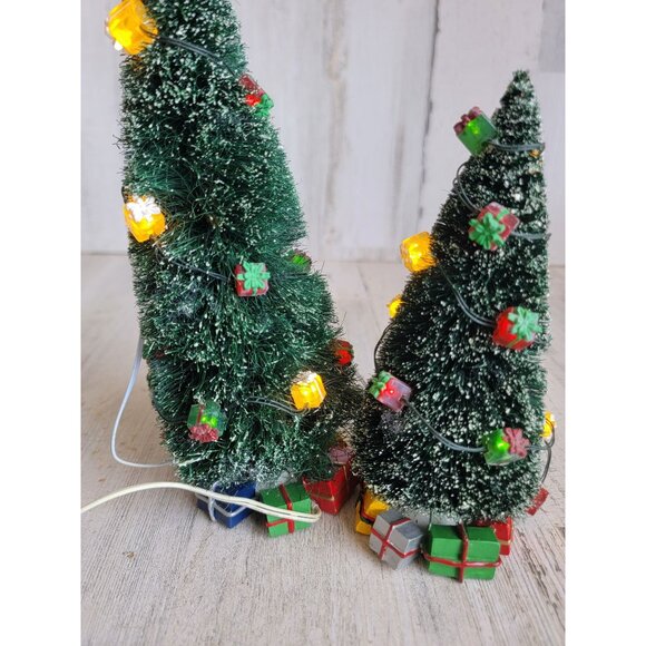 Dept 56 53617 Lighted Christmas Gift Trees accessory Xmas - Picture 8 of 10